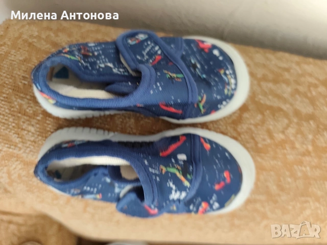 Детски маратонки Adidas!, снимка 11 - Детски маратонки - 53986797