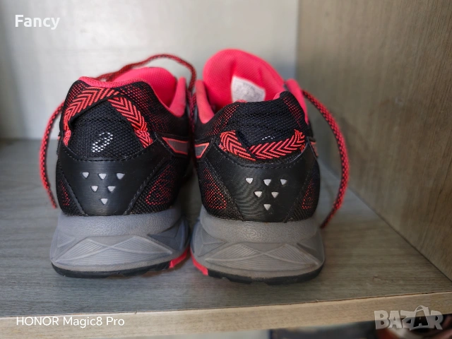 Маратонки Asics 39,5 номер, снимка 4 - Маратонки - 55181941