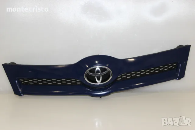 Предна решетка Toyota Corolla Verso (2004-2007г.) предна емблема Тойота Корола Версо 531110F020