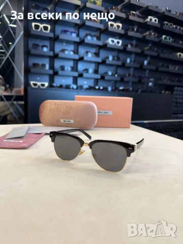 Miu Miu Слънчеви Очила С UV400 Защита Миу Миу Код SK1569