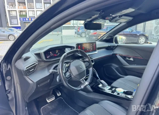 Peugeot 208 GT-Line , automatic, keyless, distronic, снимка 10 - Автомобили и джипове - 55508041