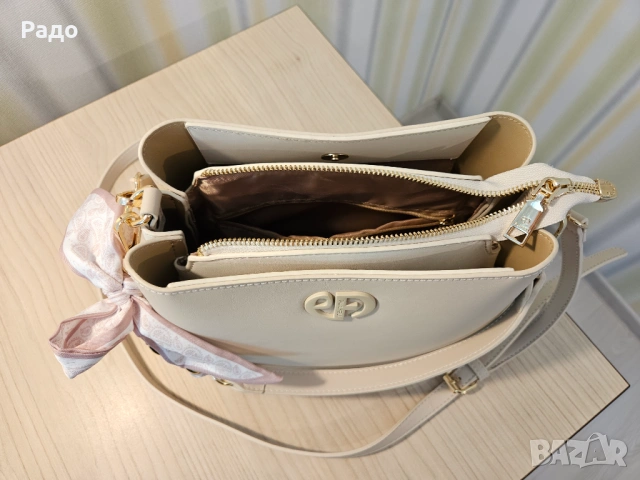 Нова дамска кожена чанта PUAFELI LY94 beige бежово кремаво еко кожа златна раница дръжки презрамки, снимка 8 - Чанти - 54797756