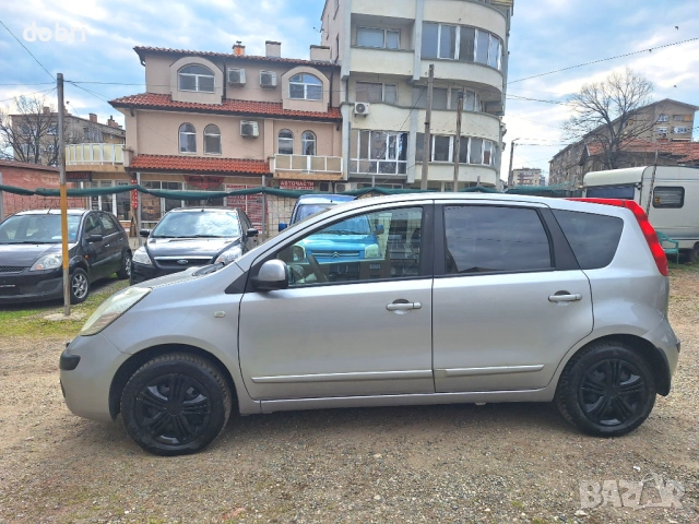 Нисан Ноте 1.6 бензин 2007год,климатроник, снимка 5 - Автомобили и джипове - 52219667