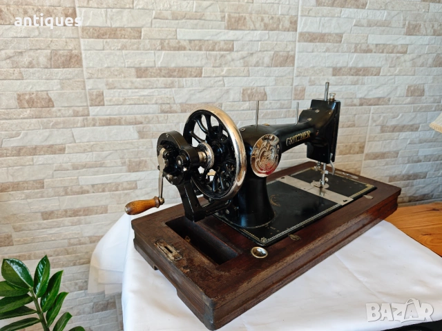 Ръчна шевна машина - GRITZNER - 1920" година - Germany, снимка 8 - Антикварни и старинни предмети - 54353998