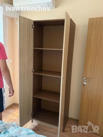 Компактен гардероб, снимка 2 - Гардероби - 55250419