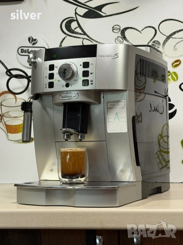 Кафемашина кафе автомат delonghi magnifica S с гаранция
