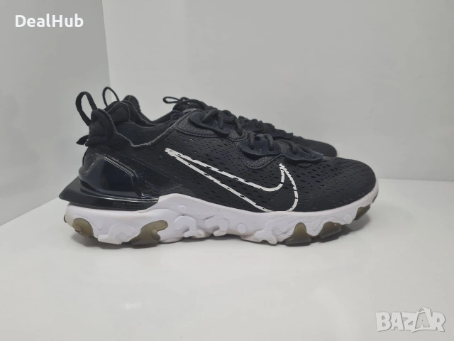 Маратонки Nike React Vision Носени,но в добро състояние. Размер 44 стелка 28 см.