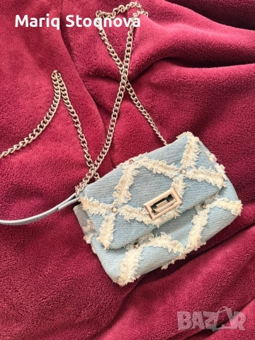 Bershka дънкова чантичка, снимка 2 - Чанти - 53980976