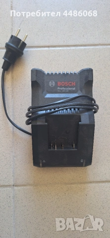 Акумулаторно зарядно устройство Bosch GAL 18V-40 Professional,