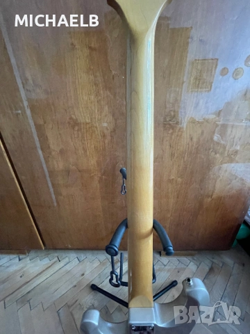 Продавам оригинална японска бас китара IBANEZ ROADSTAR IIB, снимка 10 - Китари - 54515167