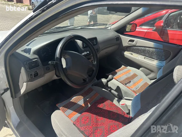 Toyota Corolla 1.3 , снимка 3 - Автомобили и джипове - 55508794