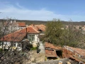 ПРОДАВА СЕ: Голям имот с къща, две допълнителни сгради и 1.7 дка земя в с. Разбойна, снимка 8