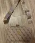 Дамски чанти Guess с дълга дръжка , снимка 4
