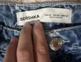 Bershka 32 дънки с черешки, снимка 3