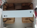 продава се чисто нова гейминг конзола Microsoft xbox series S 512 gb, снимка 4