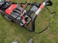 Бензинова самоходна косачка с кош, снимка 6