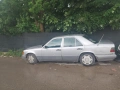 Мерцедес 124 250 D На части, снимка 1