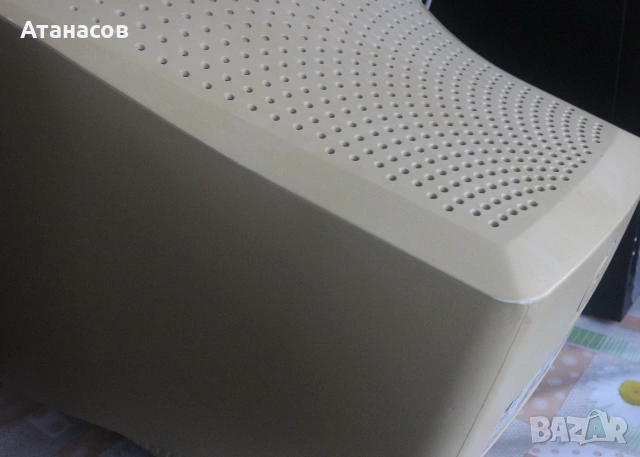 Ретро монитор LG StudioWorks 563N CRT , снимка 11 - Монитори - 54990923