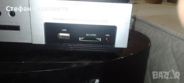 грамофон със радио тунер, усилвател и вградени говорители , снимка 3 - Ресийвъри, усилватели, смесителни пултове - 54085281