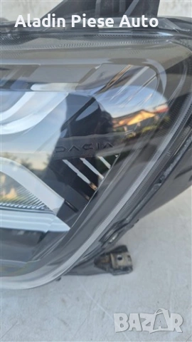 Ляв фар Dacia Duster Led година 2021 2022 2023 2024 код 260602465R , снимка 7 - Аксесоари и консумативи - 54559907
