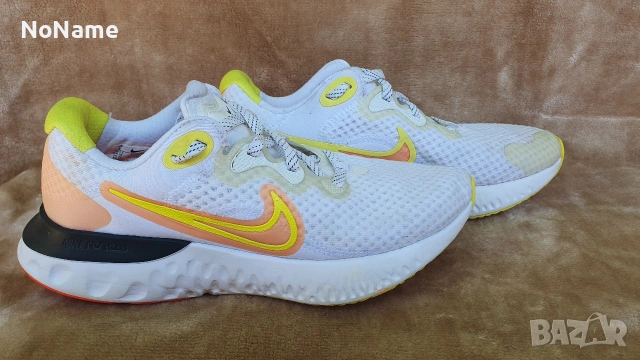 Маратонки Nike Renew Run 39н