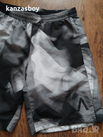 Adidas Men's Shorts - страхотни мъжки шорти S