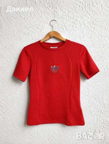 Дамска тениска Adidas 