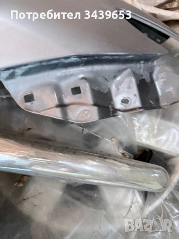 Преден десен калник toyota auris, снимка 2 - Части - 54714406