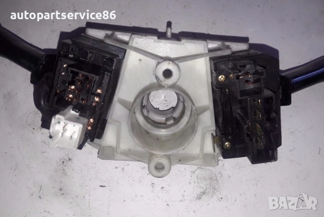 Превключвател за светлини и чистачки за Honda Cr-V (2001) M16021 M11970 M16389 , снимка 2 - Части - 54454498