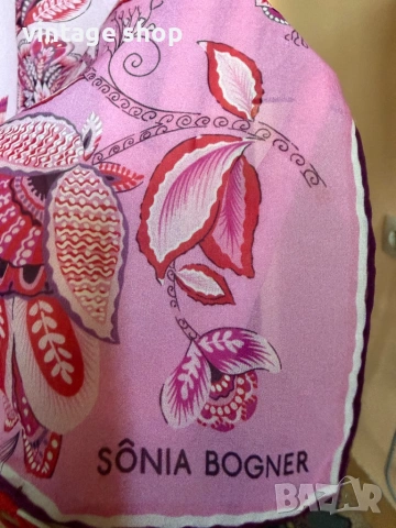 Красив копринен шал Sônia Bogner , снимка 2 - Шалове - 54491639