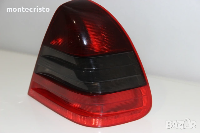 Десен стоп Mercedes W202 C-Class седан (1997-2001г.) опушен 2028203664 / A2028205266 / 2028205266, снимка 3 - Части - 54547064