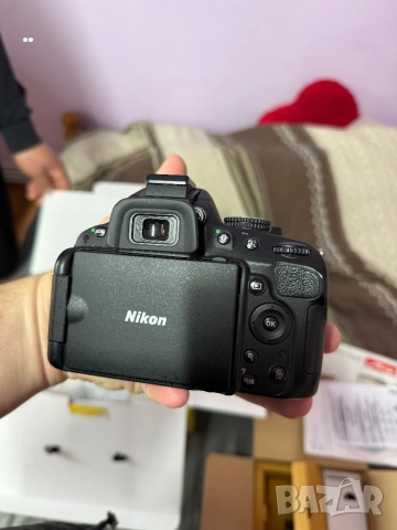 Nikon D5100 комплект + обектив 18-105mm + светкавица Metz, снимка 13 - Фотоапарати - 54401335