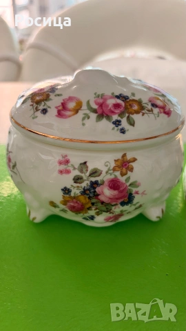 Винтидж бижутиерки, снимка 4 - Антикварни и старинни предмети - 55040143
