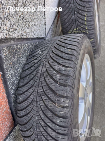 Оригинални джанти Mercedes 17-ки с всесезонни гуми Goodyear Vector. - 235/55 R17, снимка 7 - Гуми и джанти - 54447149