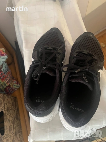 Обувки Nike Run Swift 2, снимка 2 - Спортни обувки - 55268365