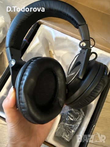 Чисто нови ! Студийни мониторни слушалки Shure SRH840, снимка 2 - Слушалки и портативни колонки - 54730487