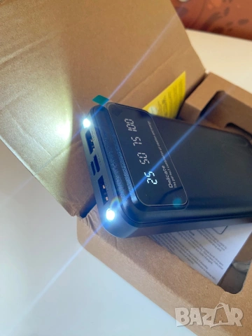 Качествена външна батерия 20000mAh - Power Bank , снимка 3 - Външни батерии - 52184516