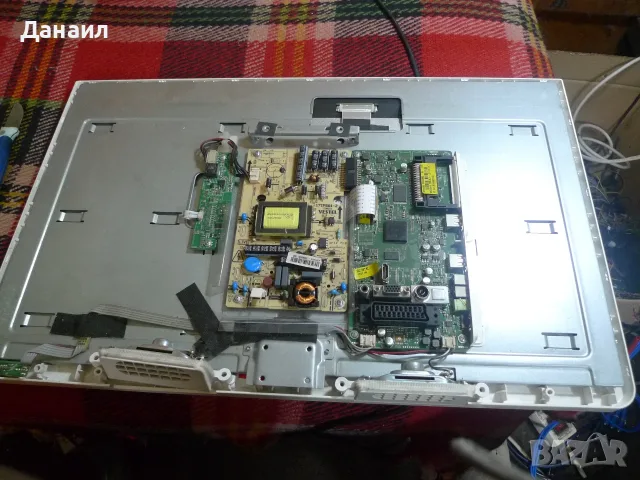 17IPS61-2 , 17CON07-3 от Toshiba 24W1334G