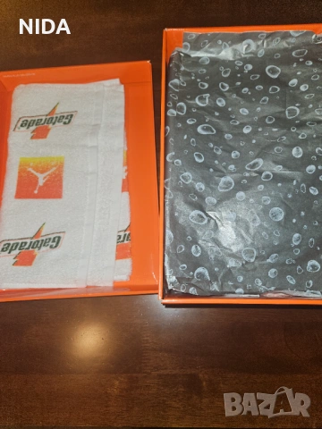 Маратонки Nike Air Jordan 1 Retro Hi “Gatorade” - 45.5 EU / 10.5 UK - НОВИ - УНИКАТ!, снимка 7 - Маратонки - 54804544