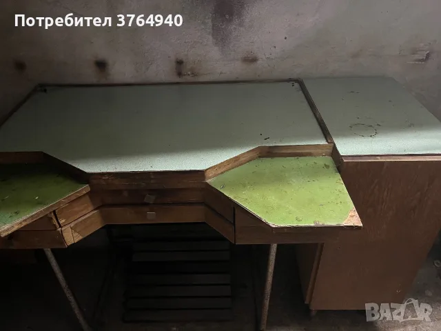 Старо часовникарско бюро (маса) с шкаф, снимка 4 - Антикварни и старинни предмети - 55353485