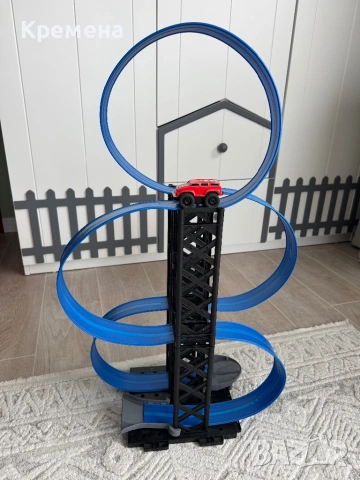 Магнитна състезателна писта, снимка 2 - Коли, камиони, мотори, писти - 54071170