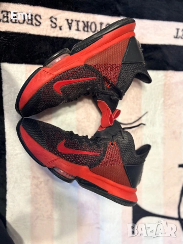 nike, снимка 2 - Маратонки - 54620204
