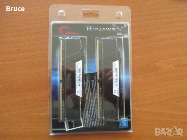 Памет G.SKILL RipjawsV 16 GB (2x8GB) DDR4 3200MT/s, НОВА