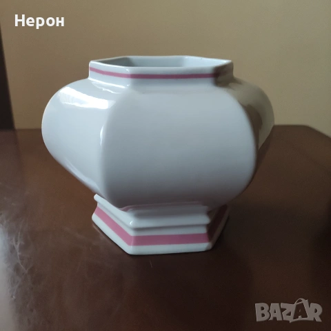 Порцеланова ваза, снимка 9 - Вази - 55168373