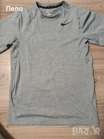 Тениска Nike