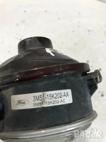 Ляв фар за мъгла за Ford Focus 1.8 TDCi (2006) 3M51-15K202-AA, снимка 2 - Части - 55091379