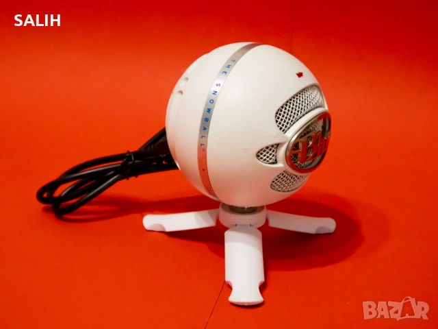 Blue Snowball Pro White Бял USB Микрофон за стрийминг, подкаст, гейминг, запис, влог, снимка 2 - Микрофони - 55244190