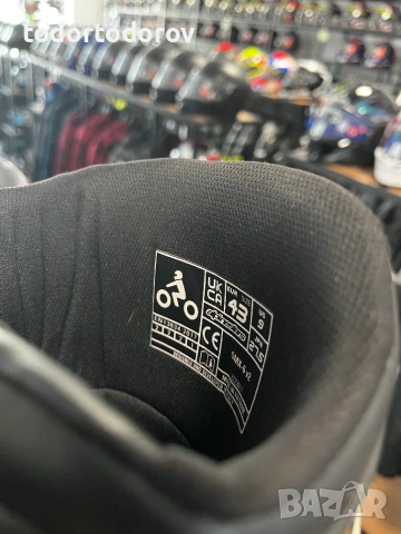 Мото ботуши ALPINESTARS SMX-6 ,номер 43,подвижна става,много запазени 252.30 лв. / 129 €, снимка 4 - Аксесоари и консумативи - 55018530