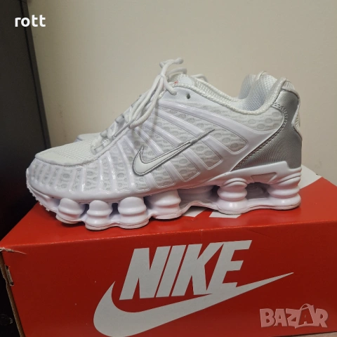 NIKE SHOX TL, снимка 2 - Спортни обувки - 54409565