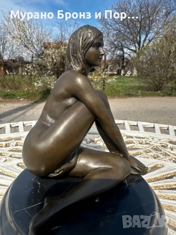 Бронзова статуетка „Седящо момиче“ – Автор Claude (2 кг / 20 см)